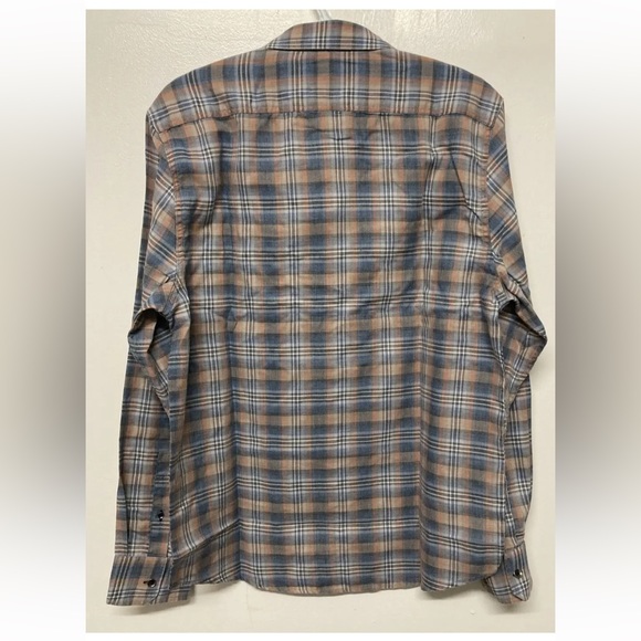 Flag&Anthem Mens Plaid Shirt Button Up Burnout Medium Navy Coral Lightweight NWT - Picture 2 of 13